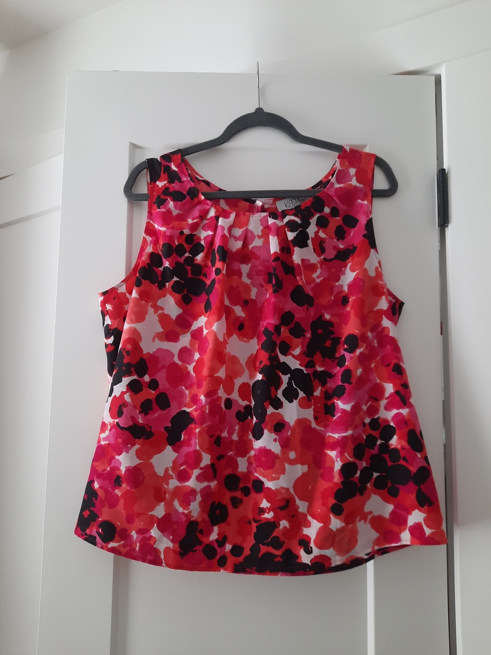 Sleeveless Dotted Floral Print Top